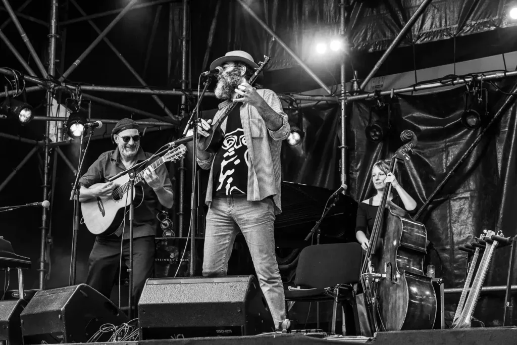 tcs-tehran22-bros-13